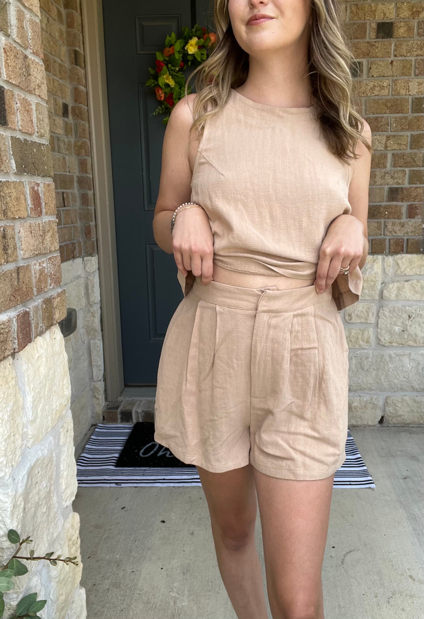 Taupe Shoreline Back Elastic Shorts