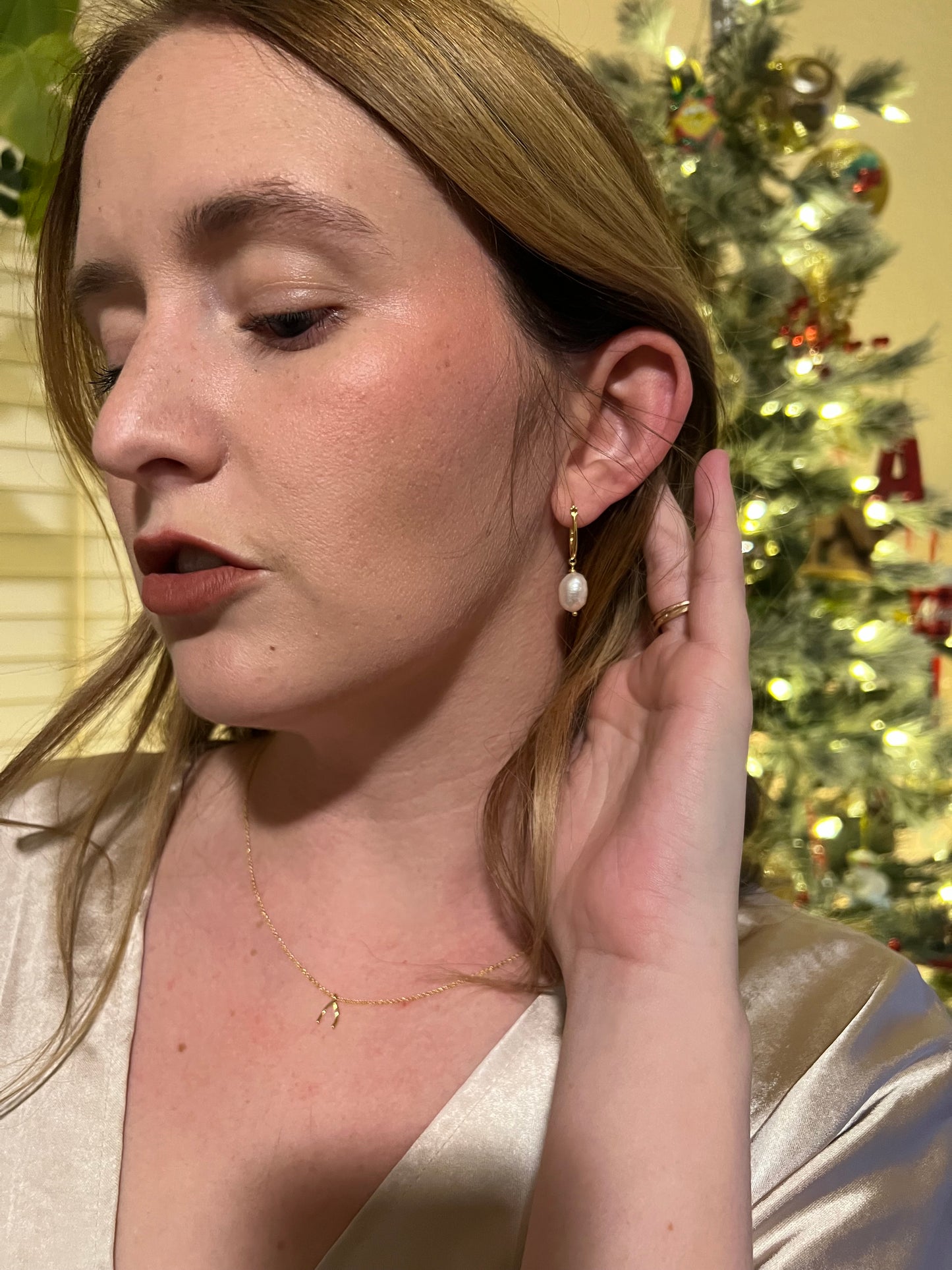 The Pearl Drop Earrings