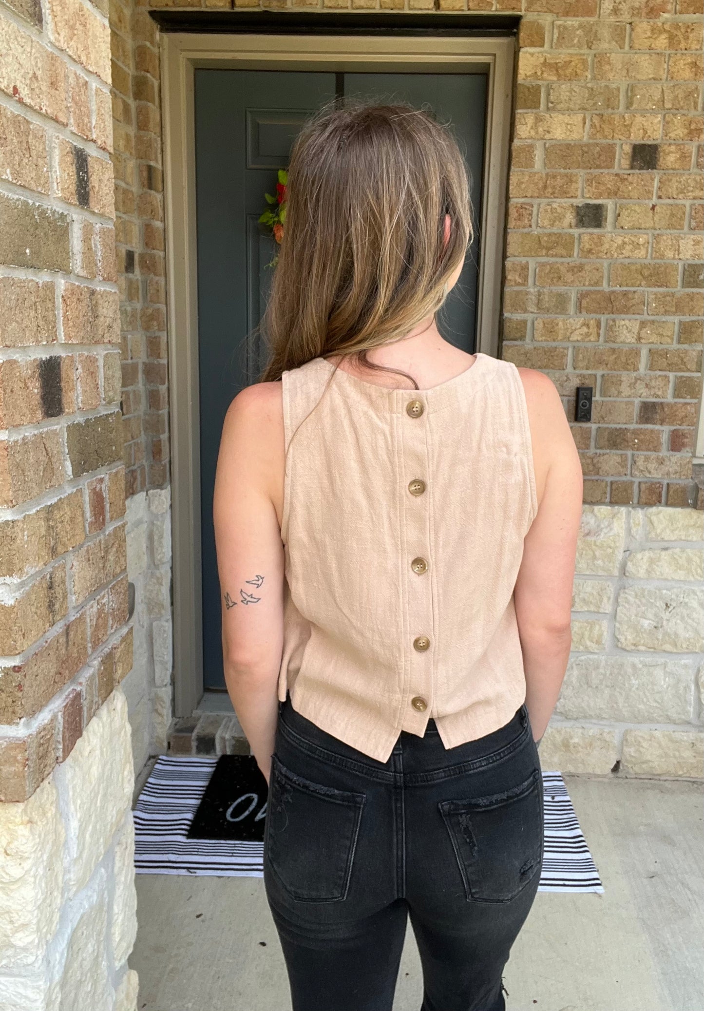Taupe Shoreline Linen Cropped Button Back Tank