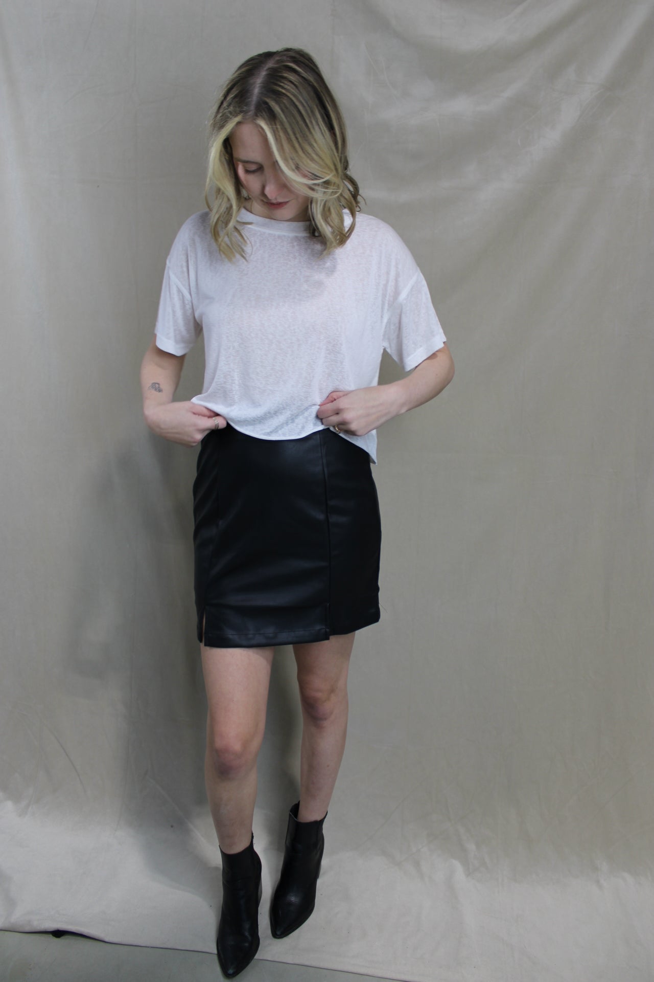 Cropped Butter Tee - White