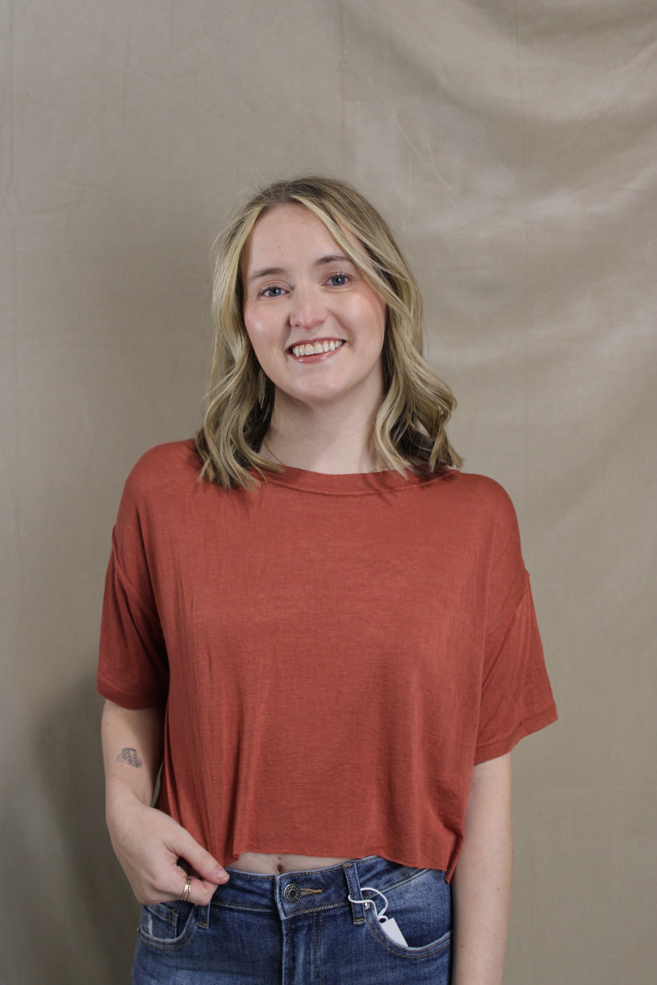 Cropped Butter Top - Brick