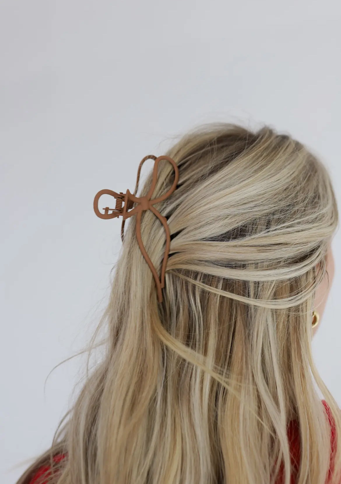 The Metal Bow Claw Clip
