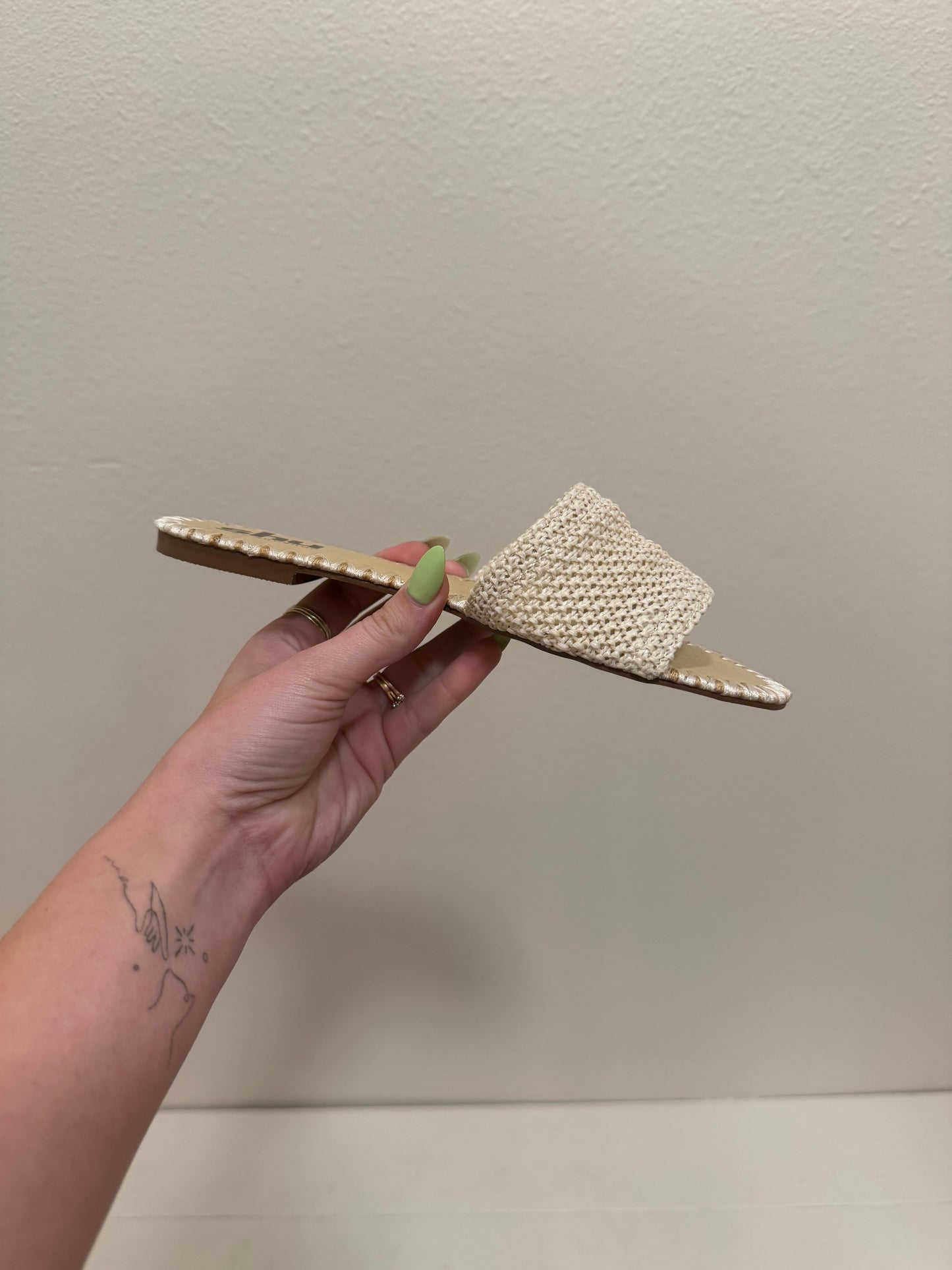 The Dixie Sandal - Bone