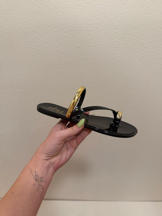 The Dottie Sandal - Black